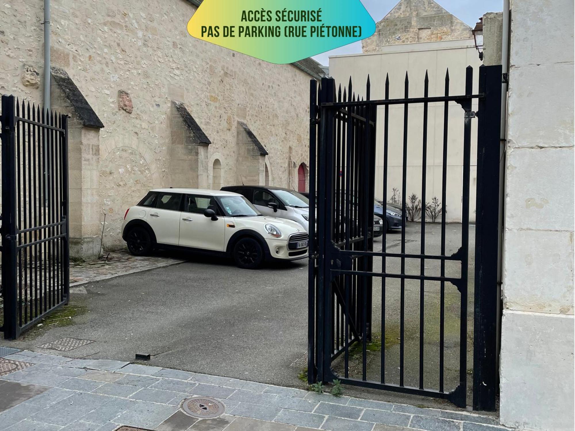 Le Corneille - Ideal Pros & Couples - Centre Historique - Chateau 5Min - Gare 10Min - Au Calme - Fibre Compiègne Zewnętrze zdjęcie
